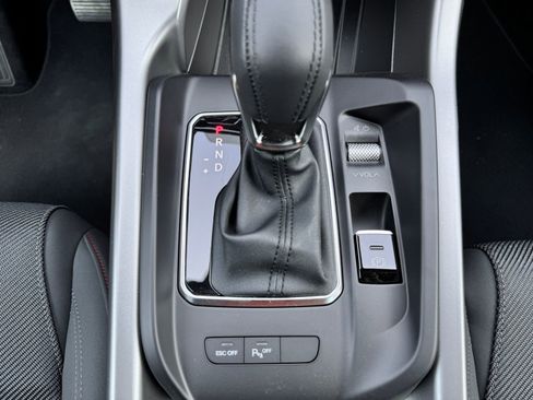 Used 2023 Dodge Hornet GT w/ GT Blacktop Package image 21