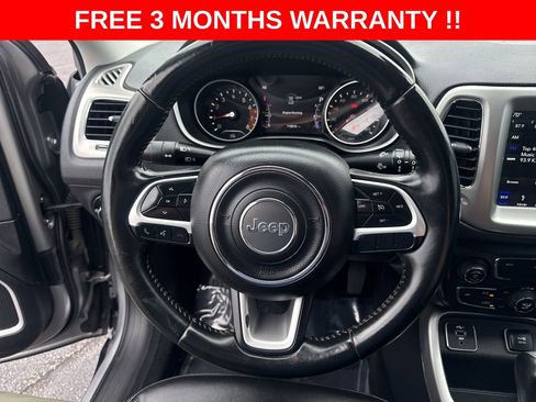 Used 2019 Jeep Compass Latitude w/ Popular Equipment Group FWD image 15