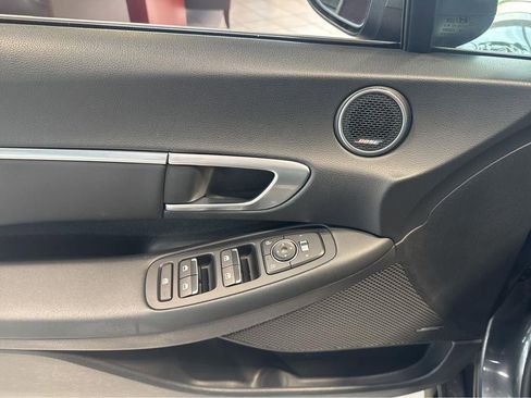 Used 2020 Hyundai Sonata SEL w/ Premium + Sunroof Package image 16