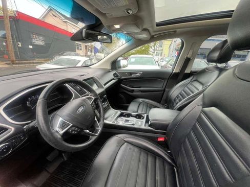 Used 2019 Ford Edge SEL w/ Equipment Group 201A image 30