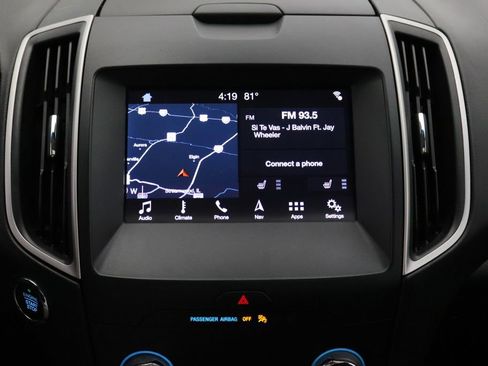 Used 2019 Ford Edge SEL w/ Equipment Group 201A AWD/4WD image 17