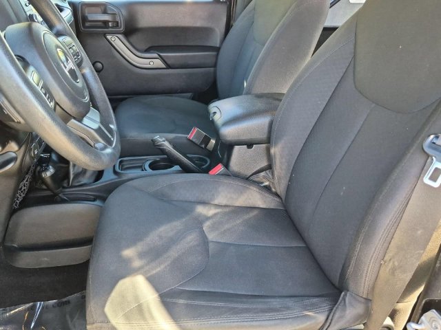 Used 2016 Jeep Wrangler Sport AWD/4WD image 15