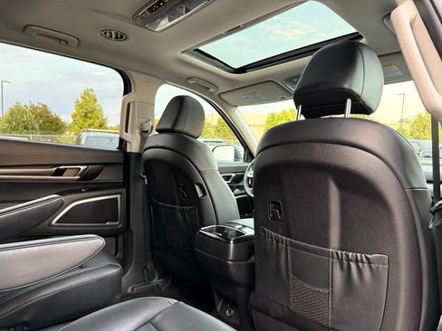 Used 2025 Kia Telluride S FWD image 22