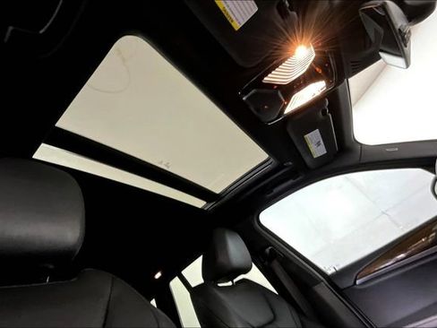 Used 2019 BMW X3 sDrive30i w/ Driving Assistance Package image 22