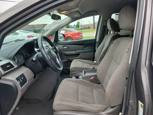 Used 2016 Honda Odyssey SE image 20