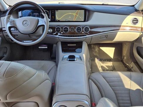 Used 2016 Mercedes-Benz S 550 4MATIC Sedan image 17
