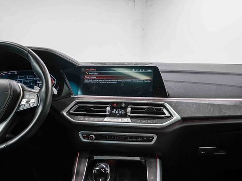 Used 2023 BMW X5 sDrive40i w/ Premium Package image 13