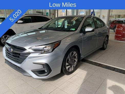 Certified 2025 Subaru Legacy Limited image 2