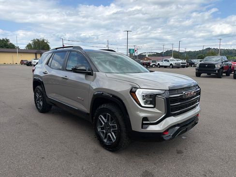 Used 2026 GMC Terrain AT4 w/ LPO, Floor Liner Package AWD/4WD image 3