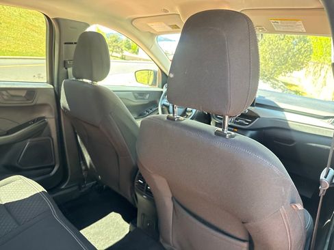 Certified 2025 Ford Escape Active AWD/4WD image 24