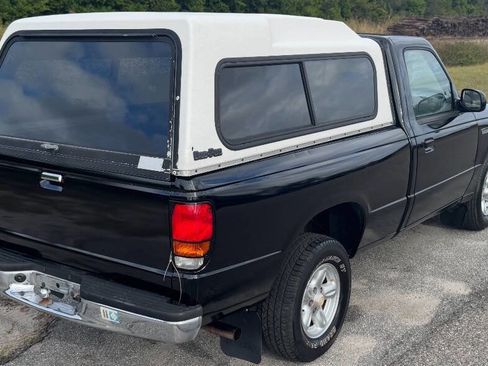 Used 1997 MAZDA B-Series Pickup 2WD Regular Cab B2300 image 4
