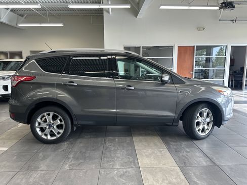 Used 2014 Ford Escape Titanium w/ Equipment Group 401A image 10