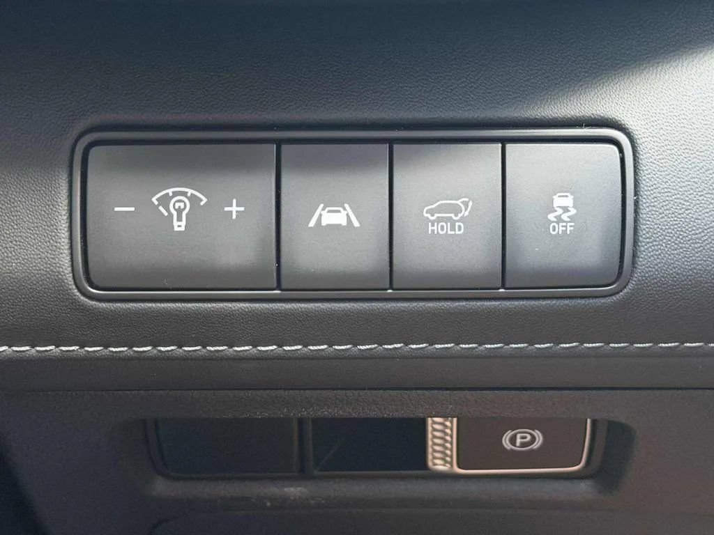 Used 2022 Hyundai Santa Fe SEL w/ Convenience + Premium Package AWD/4WD image 27