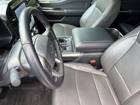 Used 2022 Ford F150 XLT w/ Equipment Group 302A High image 17