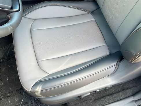 New 2026 Subaru Crosstrek 2.5i Limited AWD/4WD image 18