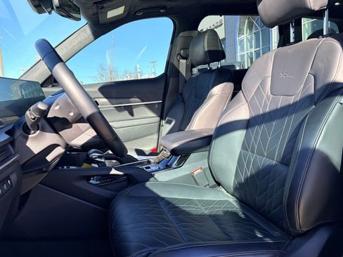 Used 2024 Kia Telluride SX Prestige X-Line image 23