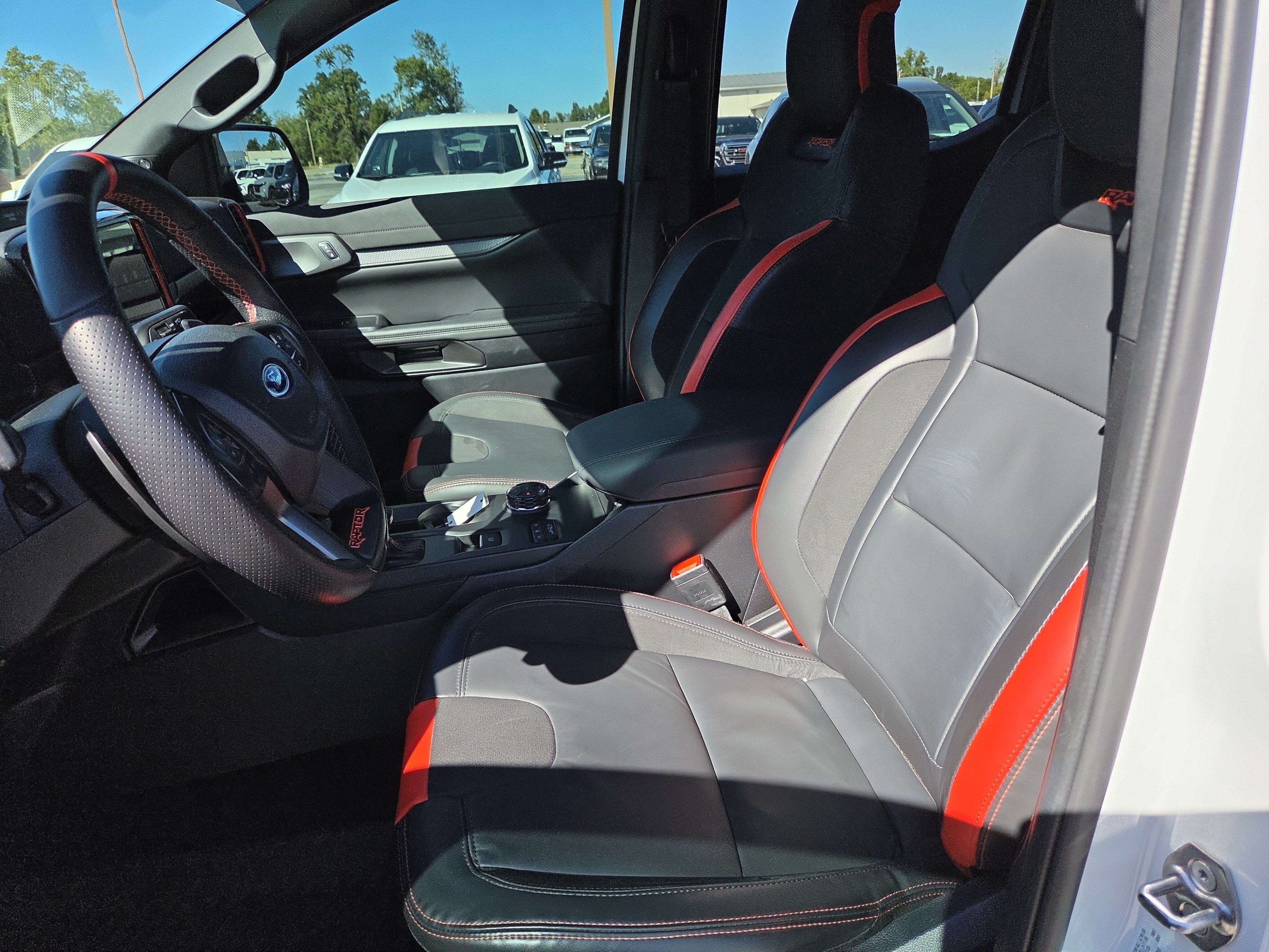 Used 2025 Ford Ranger Raptor AWD/4WD image 7