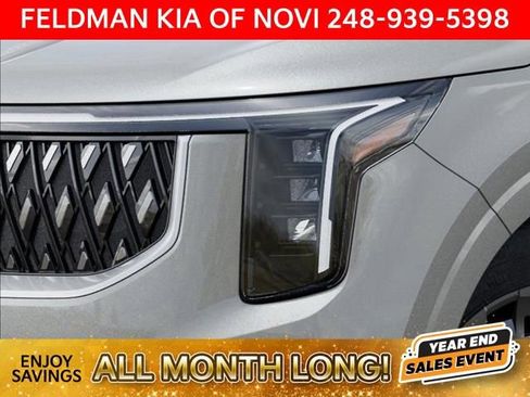 New 2025 Kia Carnival EX image 10