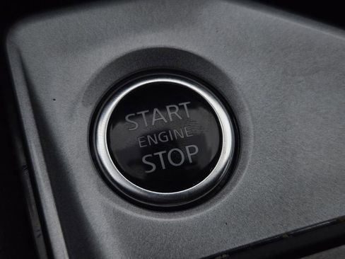 Used 2024 Nissan Altima 2.0 SR FWD image 27
