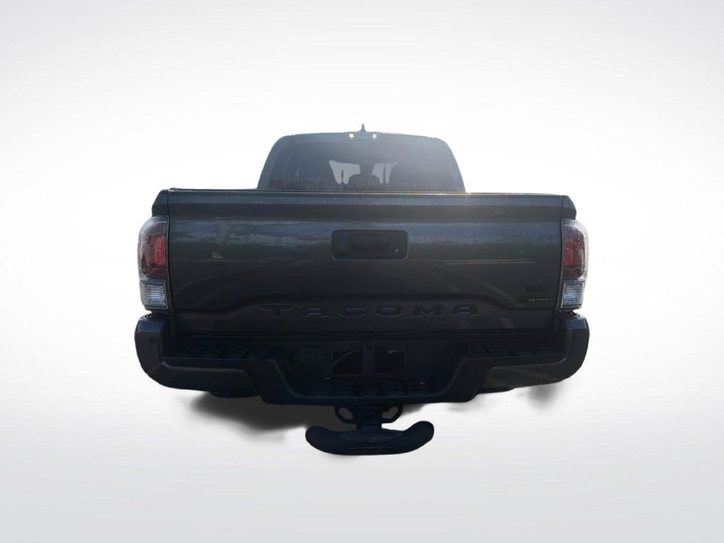 Used 2023 Toyota Tacoma TRD Sport w/ Advanced Technology Package AWD/4WD image 7