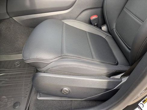 Certified 2026 Mercedes-Benz GLC 300 4MATIC image 4