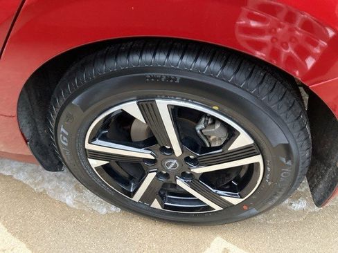 Used 2024 Nissan Sentra SV w/ Trunk Package image 24