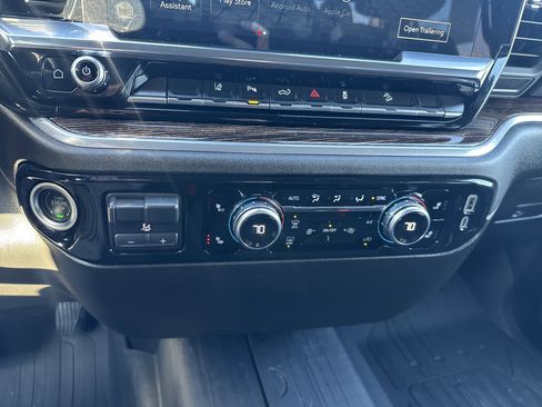 Used 2025 GMC Sierra 2500 SLE w/ SLE Value Package; image 25