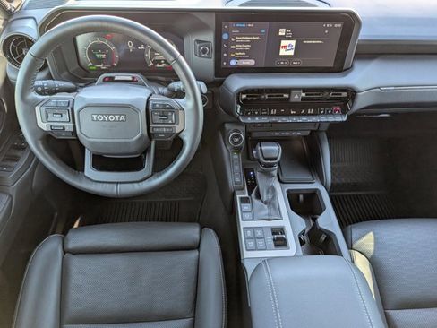 Used 2024 Toyota Land Cruiser image 6