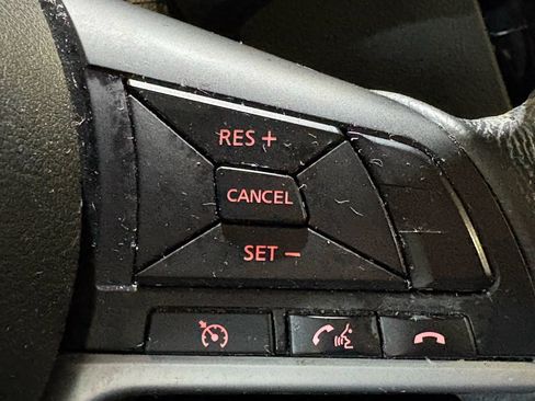 Used 2017 Nissan Rogue SV w/ Midnight Edition Package AWD/4WD image 23