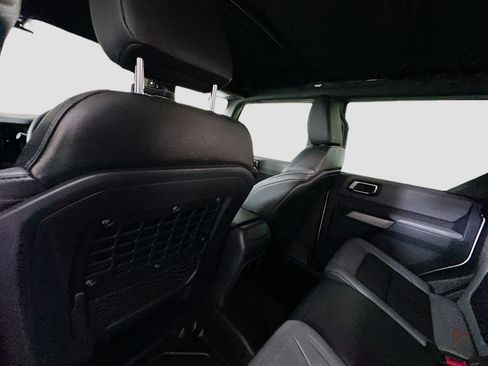 Used 2023 Ford Bronco Black Diamond image 21