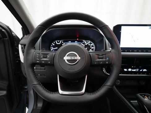 Certified 2023 Nissan Rogue SL w/ SL Premium Package image 4