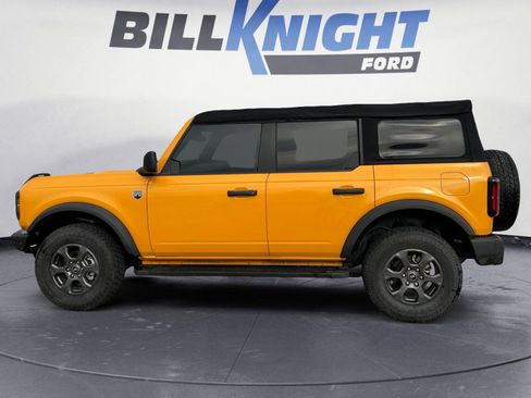 Used 2022 Ford Bronco Big Bend AWD/4WD image 2