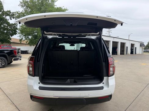 Used 2024 Chevrolet Tahoe LT w/ LT Signature Plus Package AWD/4WD image 35