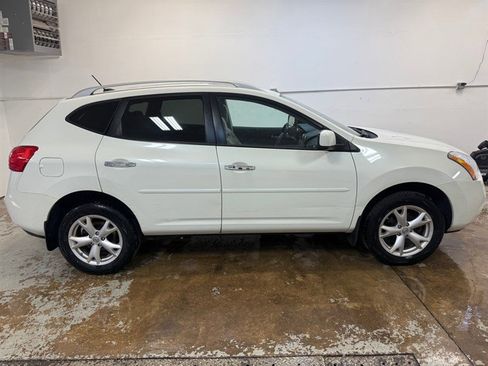 Used 2010 Nissan Rogue SL w/ Premium Pkg AWD/4WD image 7