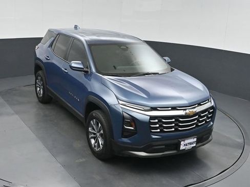 Used 2026 Chevrolet Equinox LT FWD image 39