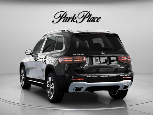 Used 2026 Mercedes-Benz GLB 250 GLB 250 image 15