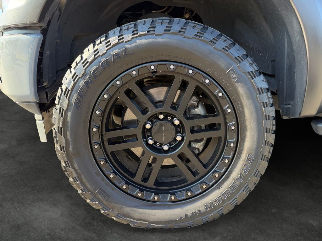 Used 2020 Ford F150 XLT w/ Equipment Group 302A Luxury AWD/4WD image 4
