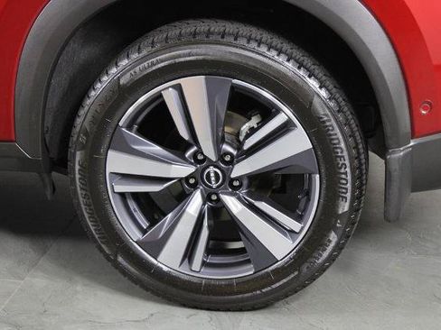 Certified 2023 Nissan Rogue SL w/ SL Premium Package FWD image 15