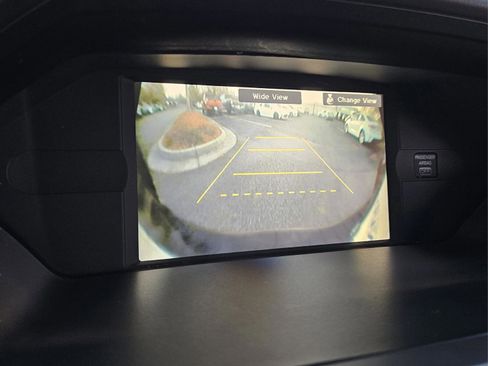 Used 2011 Honda Odyssey Touring image 23