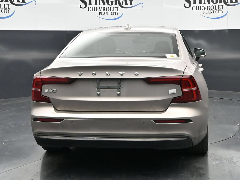 Used 2023 Volvo S60 T8 Ultimate AWD/4WD image 6