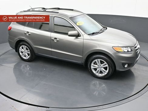 Used 2012 Hyundai Santa Fe SE image 33