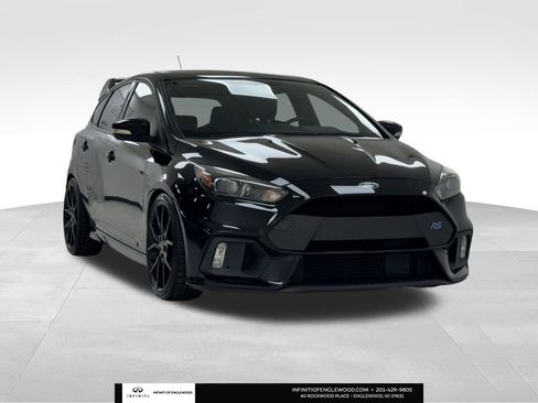 Used 2017 Ford Focus RS image 1