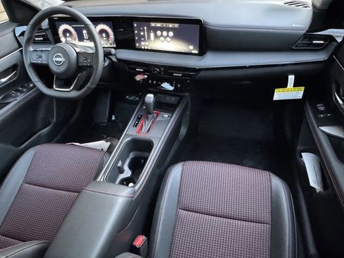 New 2026 Nissan Kicks SR w/ SR Premium Package image 17