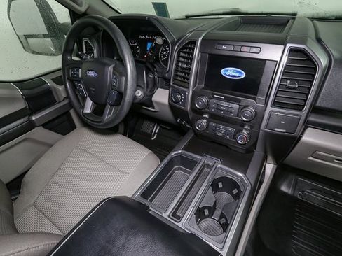Used 2020 Ford F150 XLT image 16