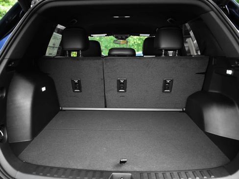 New 2026 Chevrolet Equinox ACTIV AWD/4WD image 8