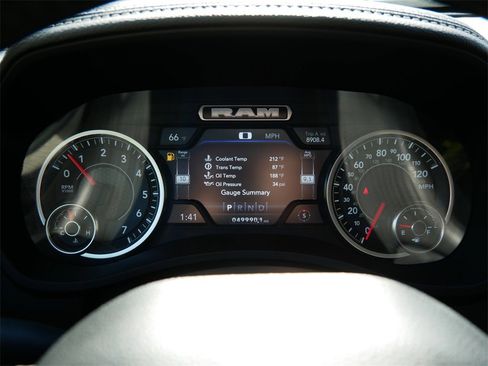 Used 2024 RAM 2500 Laramie image 19