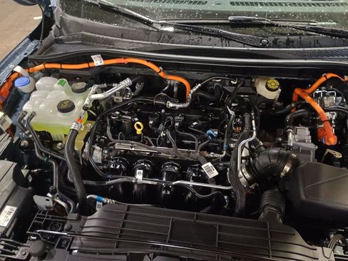 New 2026 Ford Escape PHEV w/ PHEV Premium Package image 24