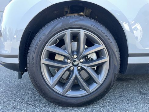 Used 2024 Land Rover Range Rover Velar S AWD/4WD image 9