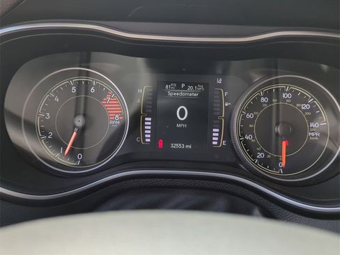 Certified 2021 Jeep Cherokee Latitude Lux image 12