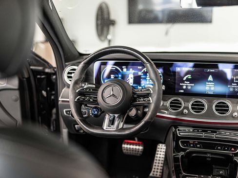 Used 2022 Mercedes-Benz E 53 AMG 4MATIC Sedan image 29